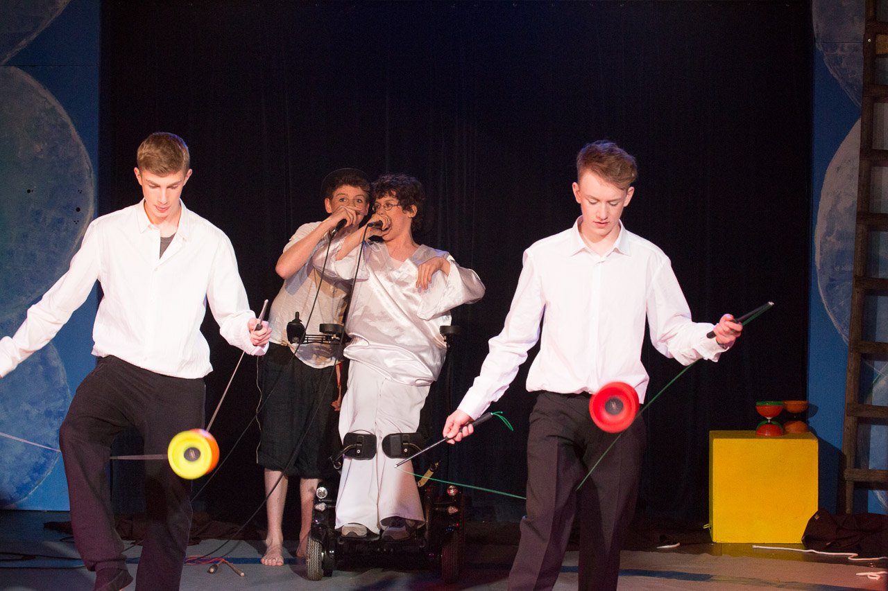 20130421105328 21597