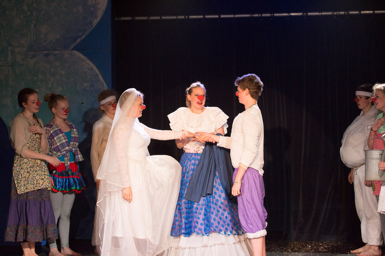 20130421124204 22537