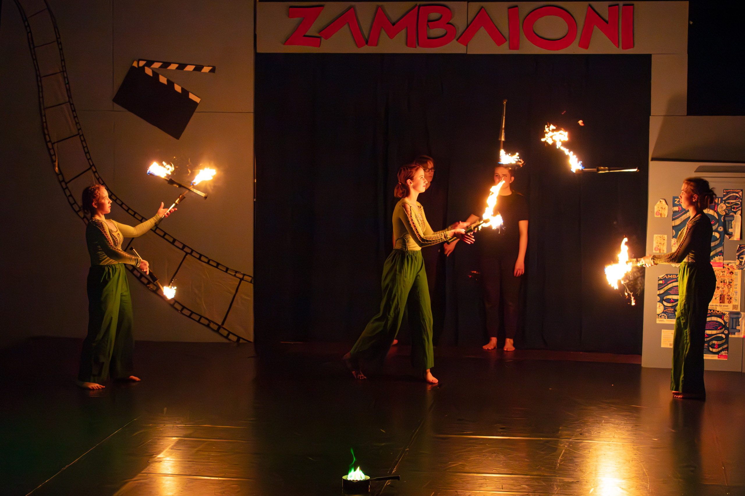 20240421170015 DP011838 e