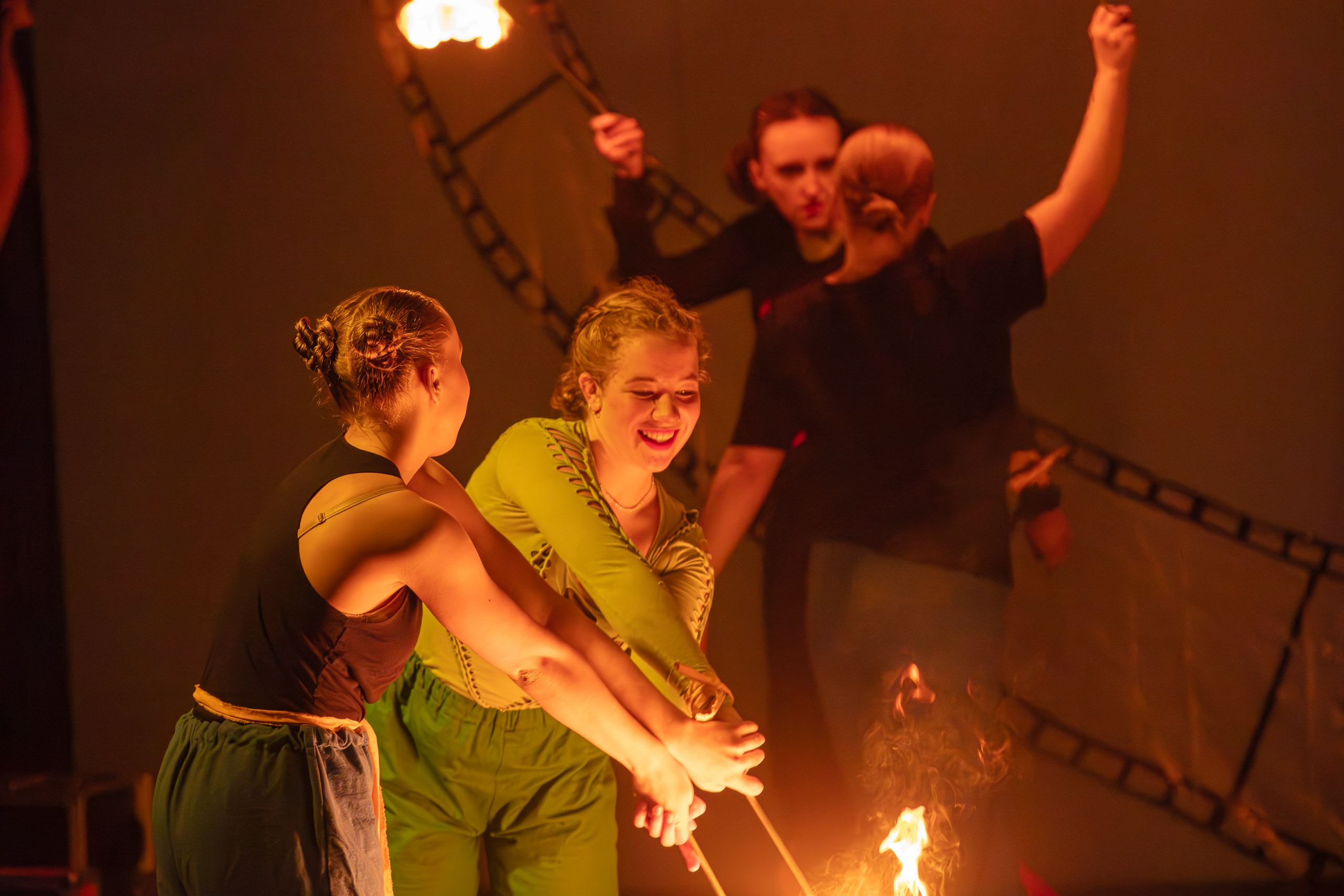 20240421170411 DP012039 e